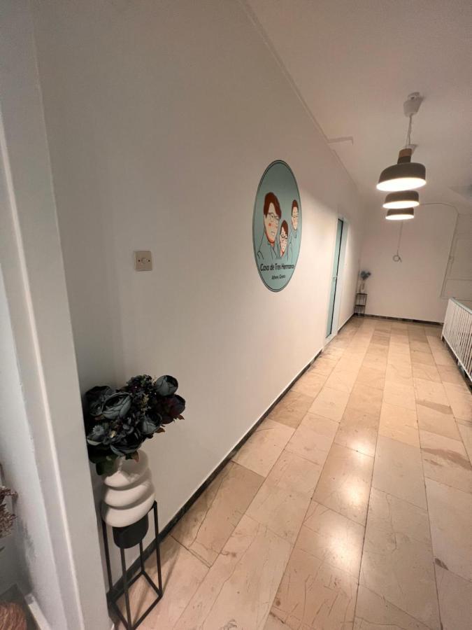 Casa De Tres Hermanos In The Heart Of アテネ エクステリア 写真
