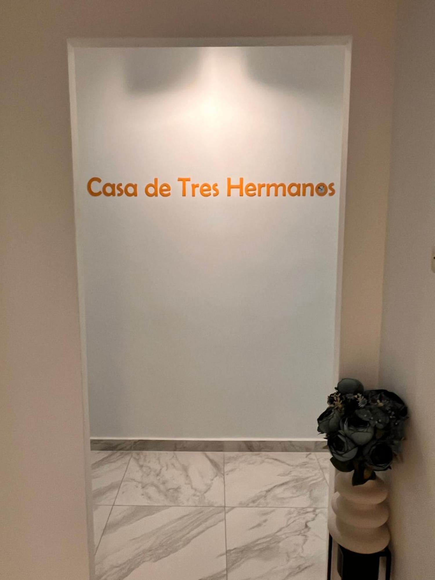 Casa De Tres Hermanos In The Heart Of アテネ エクステリア 写真